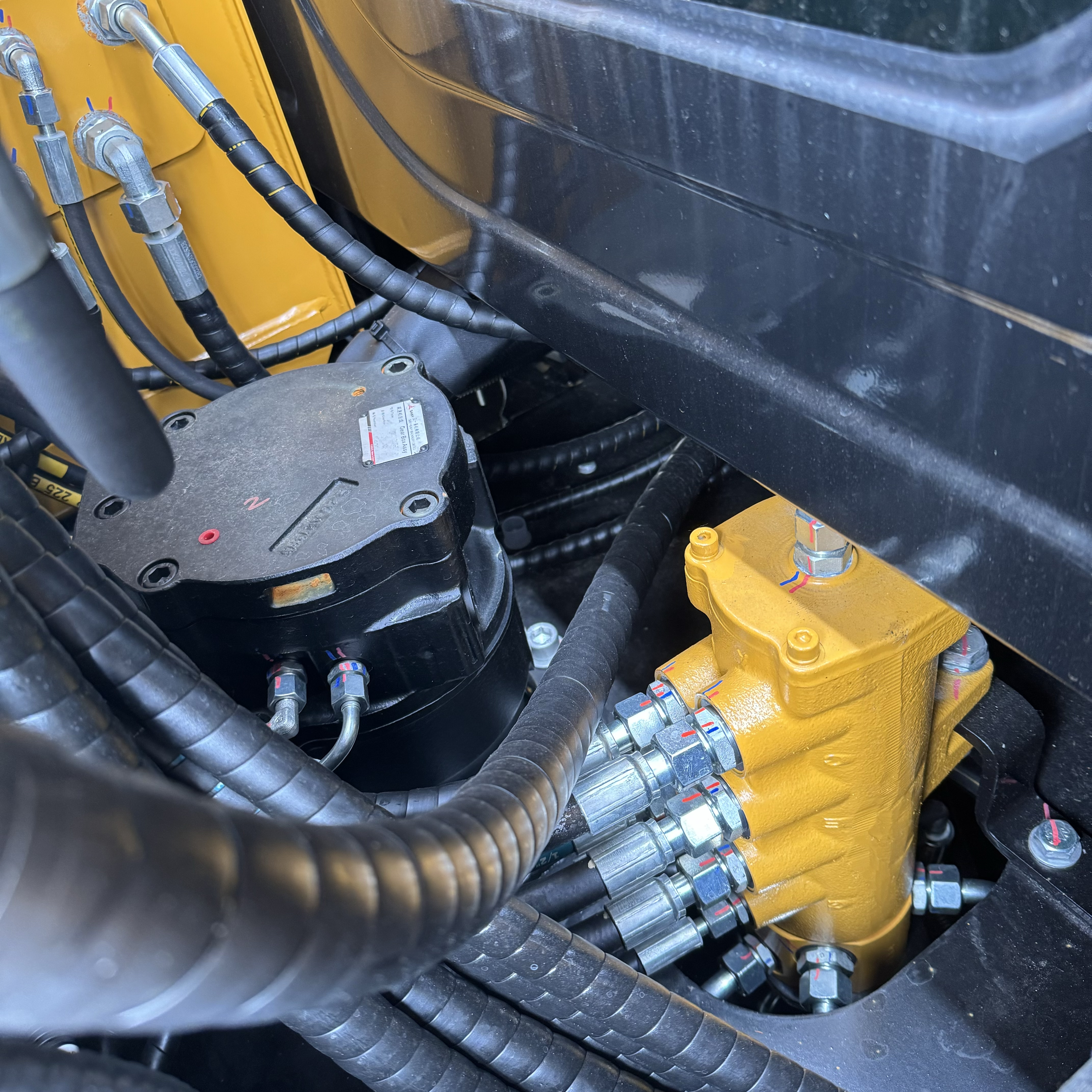 New Crawler excavator SANY SY55: picture 15
