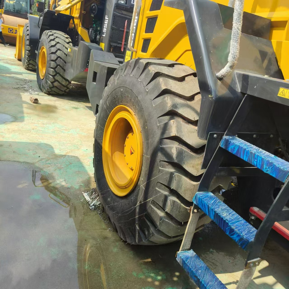 Wheel loader SDLG L956F: picture 10