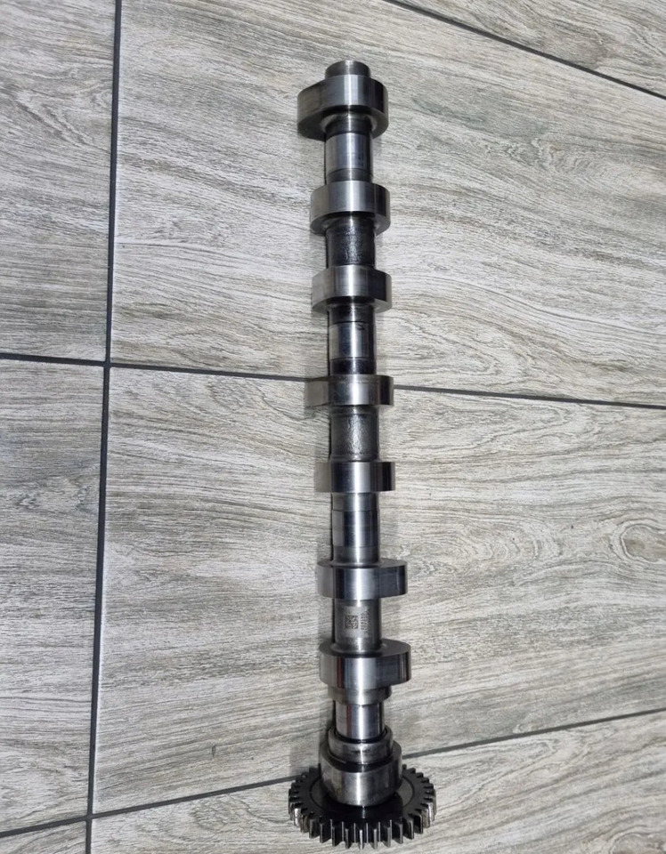 DEUTZ 04901003 04902099 TCD2013L64V - Camshaft: picture 1 DEUTZ 04901003 04902099 TCD2013L64V - Camshaft: picture 1