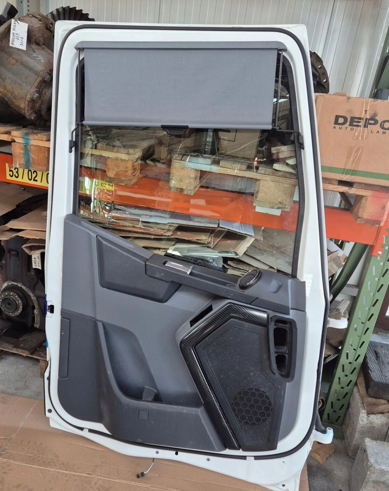 DRZWI KOMPLETNE LEWE RENAULT GAMA T K C RANGE ORYGINALNE - Door and parts: picture 5 DRZWI KOMPLETNE LEWE RENAULT GAMA T K C RANGE ORYGINALNE - Door and parts: picture 5