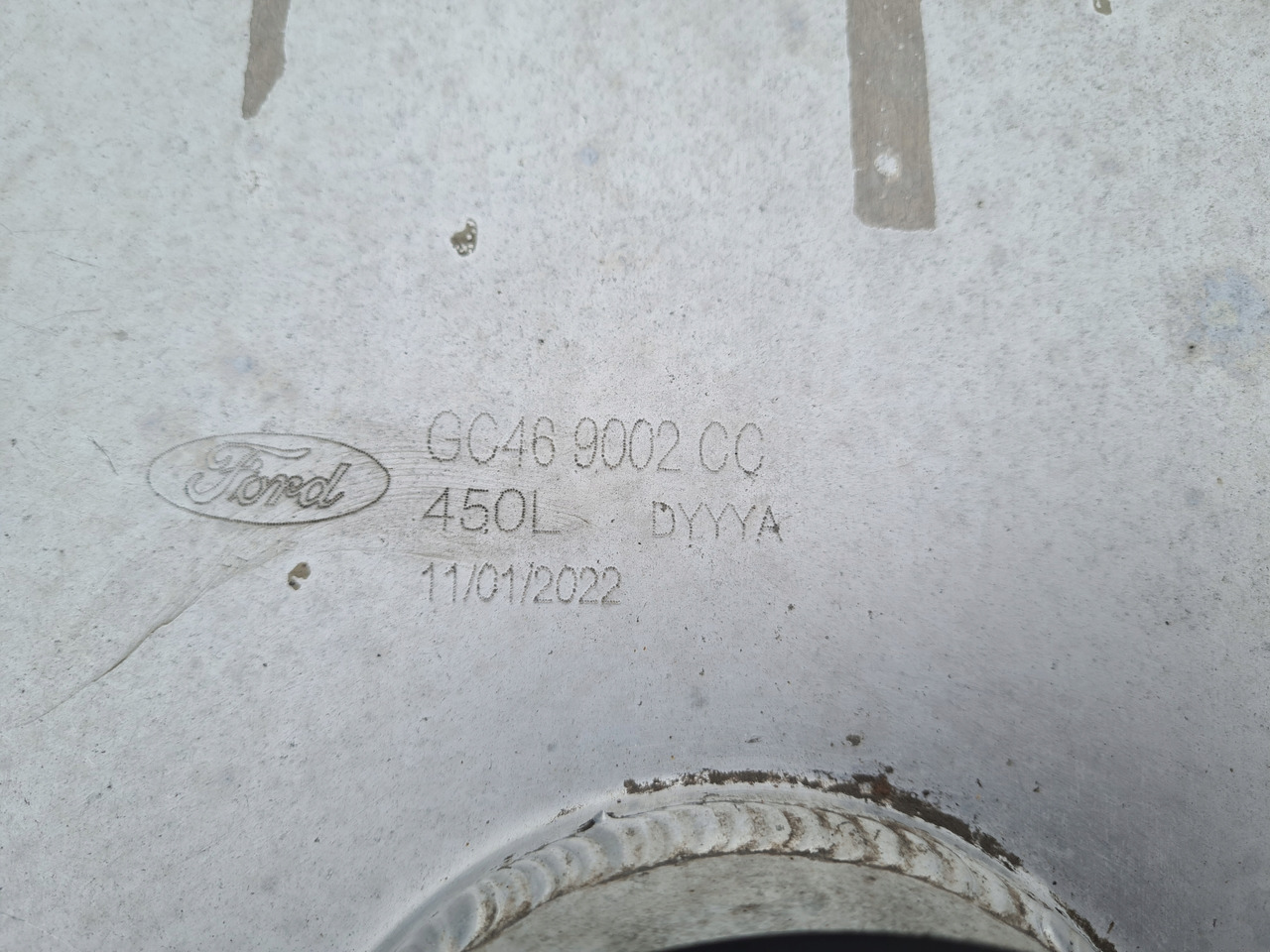 FORD ZBIORNIK BAK PALIWA 450 LITRÓW FORD F-MAX CARGO GC46 9002 CC - Fuel tank for Truck: picture 4 FORD ZBIORNIK BAK PALIWA 450 LITRÓW FORD F-MAX CARGO GC46 9002 CC - Fuel tank for Truck: picture 4