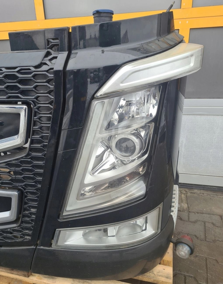 Bumper KOMPLETNY PRZÓD LAMPA XENON ATRAPA GRILL ZDERZAK VOLVO FH 4 FH 16 EURO 6: picture 9