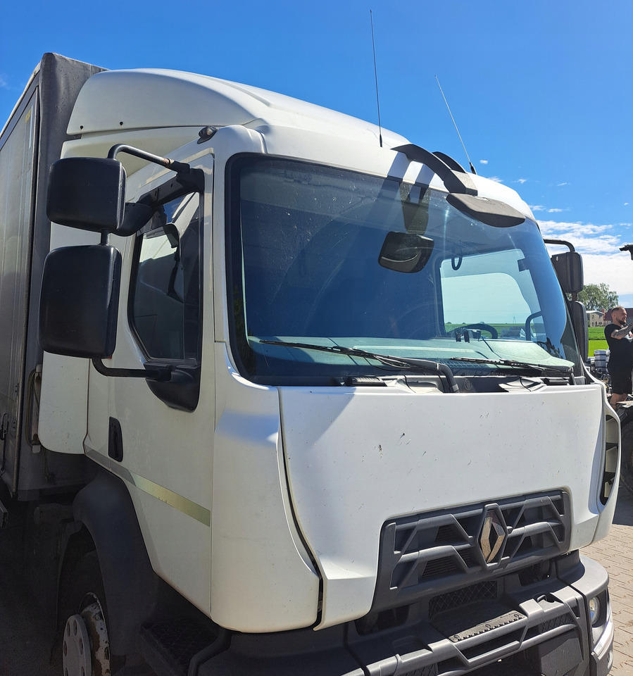 Renault GAMA D - Cab for Truck: picture 3 Renault GAMA D - Cab for Truck: picture 3