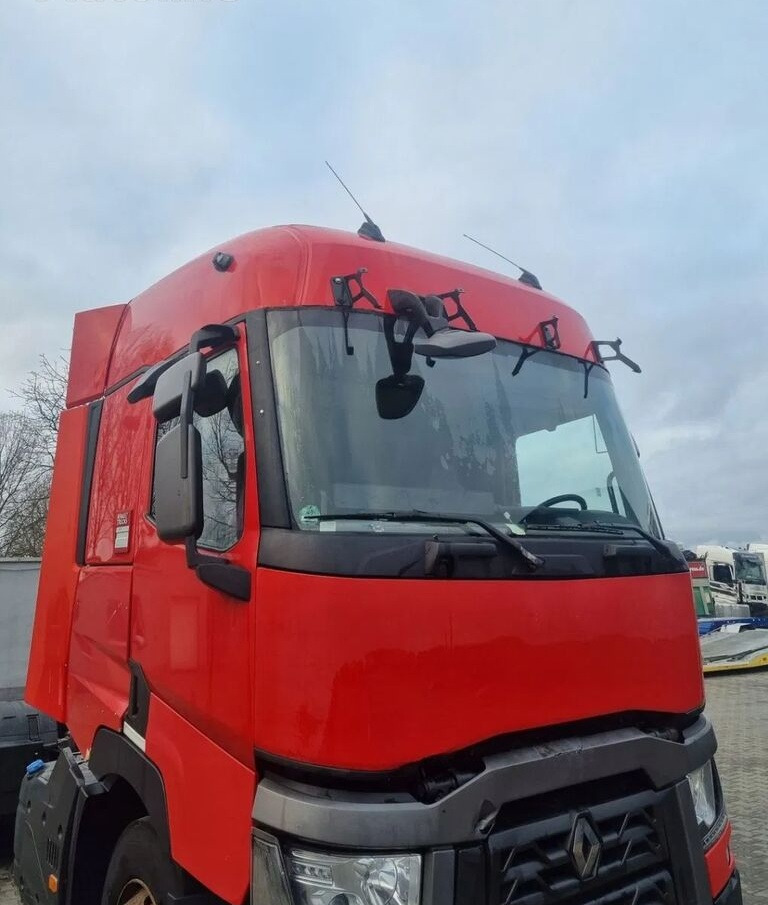 Renault KOMPLETNA GAMA T RANGE EURO 6 Renault RENAULT GAMA T RANGE ŚREDNIA KABINA. - Cab for Truck: picture 2 Renault KOMPLETNA GAMA T RANGE EURO 6 Renault RENAULT GAMA T RANGE ŚREDNIA KABINA. - Cab for Truck: picture 2