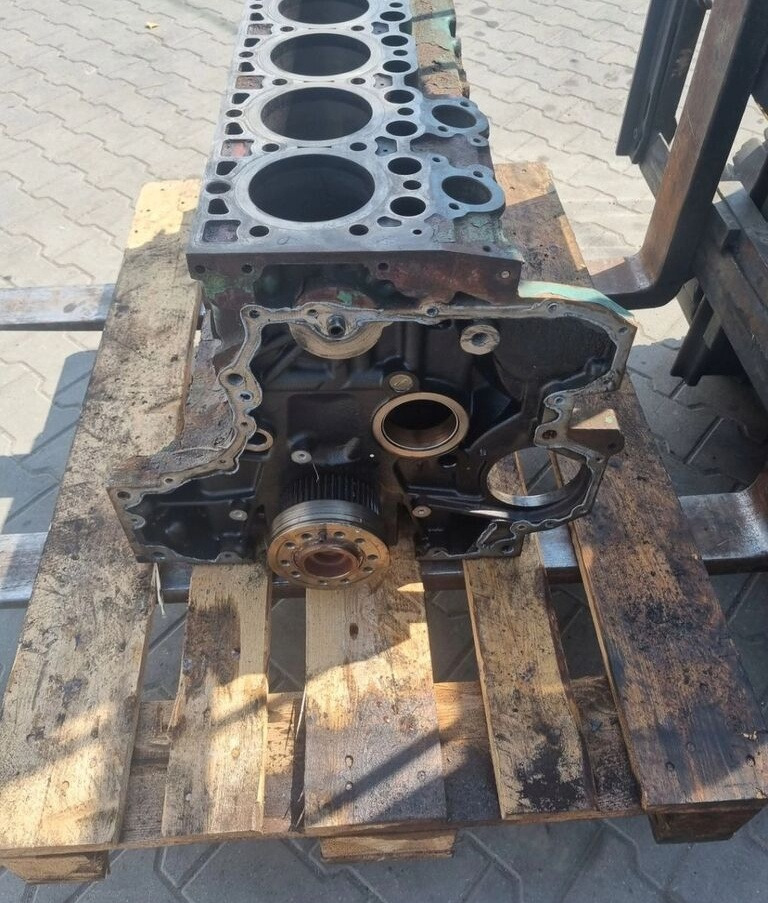 Cylinder block for Truck Renault WAŁ KORBOWY VOLVO FL FE PREMIUM MIDLUM DXI 7 D7E Deutz Renault , Volvo FE FL: picture 8