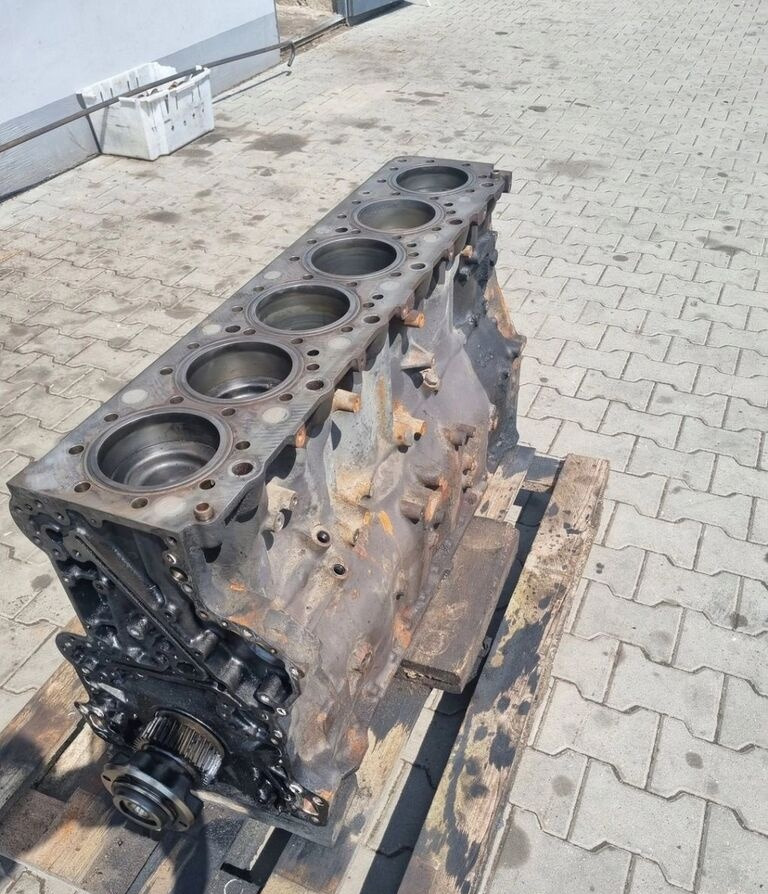 VOLVO BLOK SILNIKA SŁUPEK TŁOKI WAŁ KORBOWY VOLVO FH 12 D12 RENAULT MAGNUM DXI 12 - Cylinder block for Truck: picture 5 VOLVO BLOK SILNIKA SŁUPEK TŁOKI WAŁ KORBOWY VOLVO FH 12 D12 RENAULT MAGNUM DXI 12 - Cylinder block for Truck: picture 5