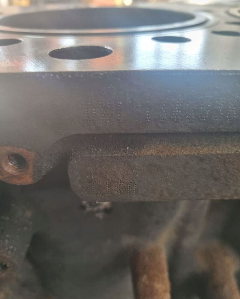 VOLVO BLOK SILNIKA SŁUPEK WAŁ RENAULT MAGNUM DXI 13 VOLVO FH FM 460 500 - Cylinder block for Truck: picture 3 VOLVO BLOK SILNIKA SŁUPEK WAŁ RENAULT MAGNUM DXI 13 VOLVO FH FM 460 500 - Cylinder block for Truck: picture 3