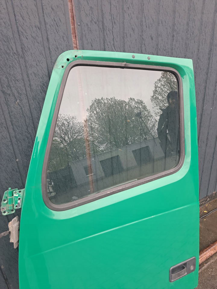 VOLVO DRZWI KOMPLETNE LEWE VOLVO FH 13 LIFT - Door and parts for Truck: picture 3 VOLVO DRZWI KOMPLETNE LEWE VOLVO FH 13 LIFT - Door and parts for Truck: picture 3