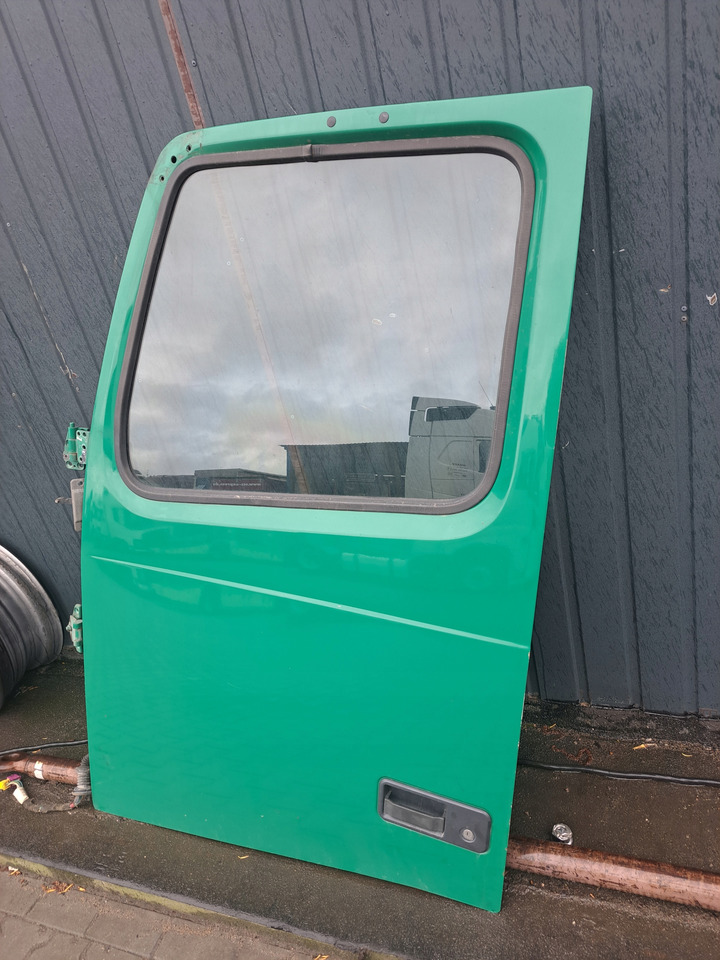 VOLVO DRZWI KOMPLETNE LEWE VOLVO FH 13 LIFT - Door and parts for Truck: picture 4 VOLVO DRZWI KOMPLETNE LEWE VOLVO FH 13 LIFT - Door and parts for Truck: picture 4