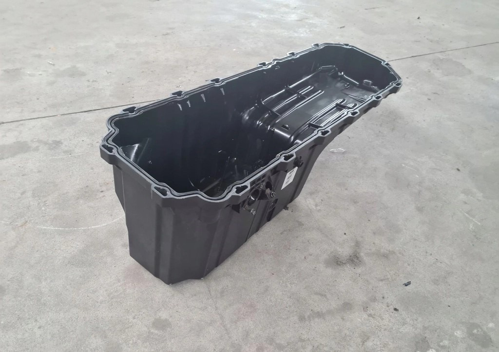 VOLVO MISA MISKA OLEJOWA SILNIKA VOLVO FH 16 D16K EURO 6 - Oil pan for Truck: picture 2 VOLVO MISA MISKA OLEJOWA SILNIKA VOLVO FH 16 D16K EURO 6 - Oil pan for Truck: picture 2