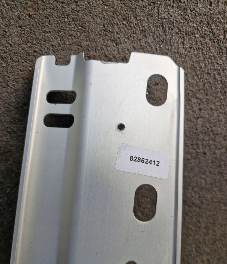 VOLVO ORUROWANIE RURA NA HALOGENY KANGUR VOLVO FH 4 FH 5 FM 4 FM 5 NISKA KABINA - Body and exterior for Truck: picture 4 VOLVO ORUROWANIE RURA NA HALOGENY KANGUR VOLVO FH 4 FH 5 FM 4 FM 5 NISKA KABINA - Body and exterior for Truck: picture 4