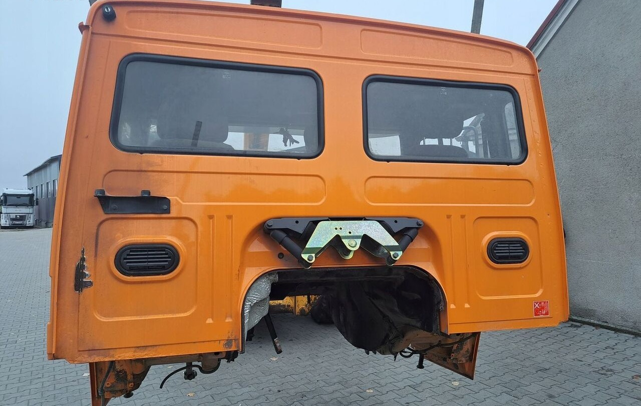 Volvo FL 6 00-06 - Cab for Truck: picture 5 Volvo FL 6 00-06 - Cab for Truck: picture 5