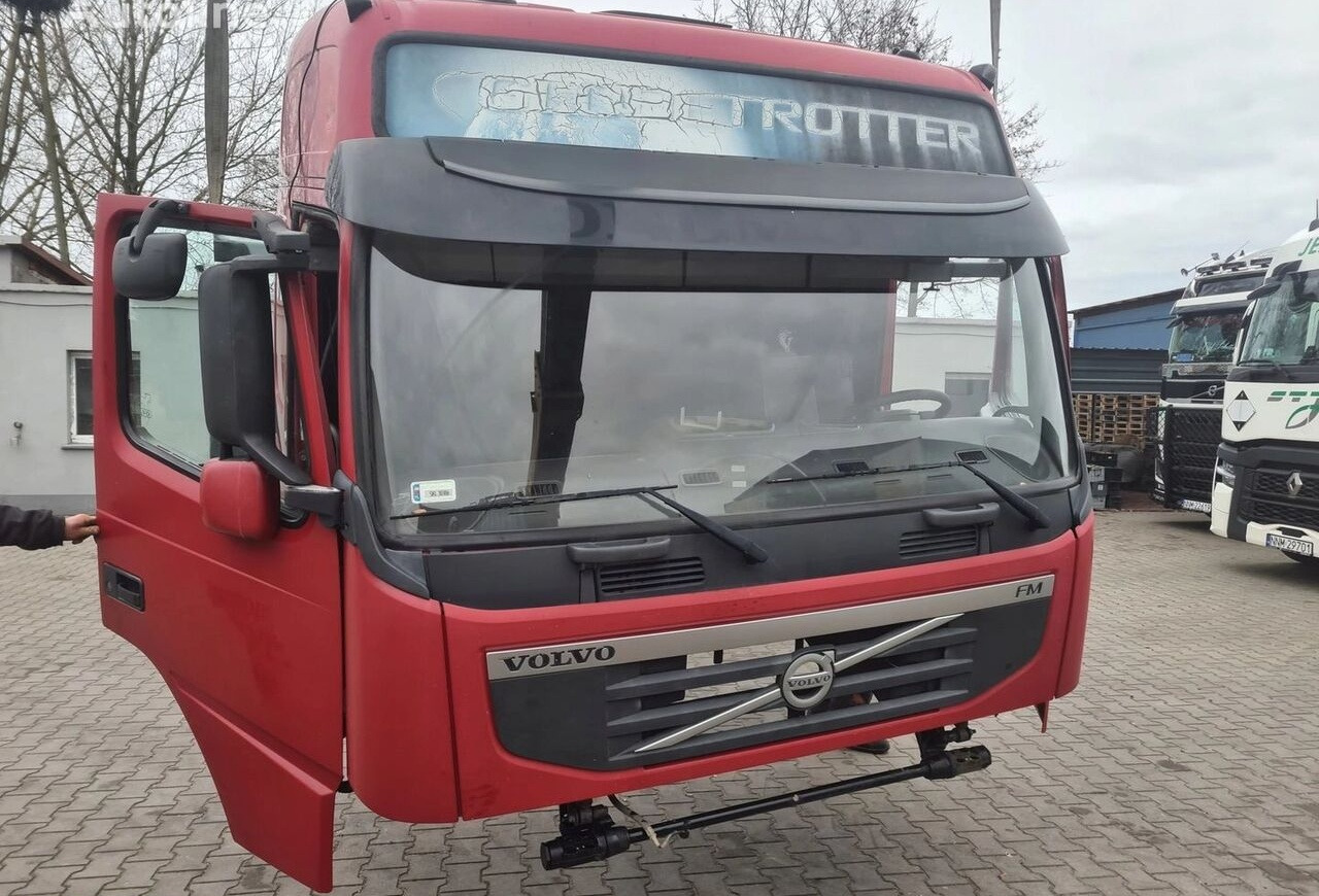Volvo FM 9 13 LIFT EURO 5 AUTOMAT Volvo VOLVO FM 9 13 LIFT EURO 5 AUTOMAT - Cab for Truck: picture 1 Volvo FM 9 13 LIFT EURO 5 AUTOMAT Volvo VOLVO FM 9 13 LIFT EURO 5 AUTOMAT - Cab for Truck: picture 1