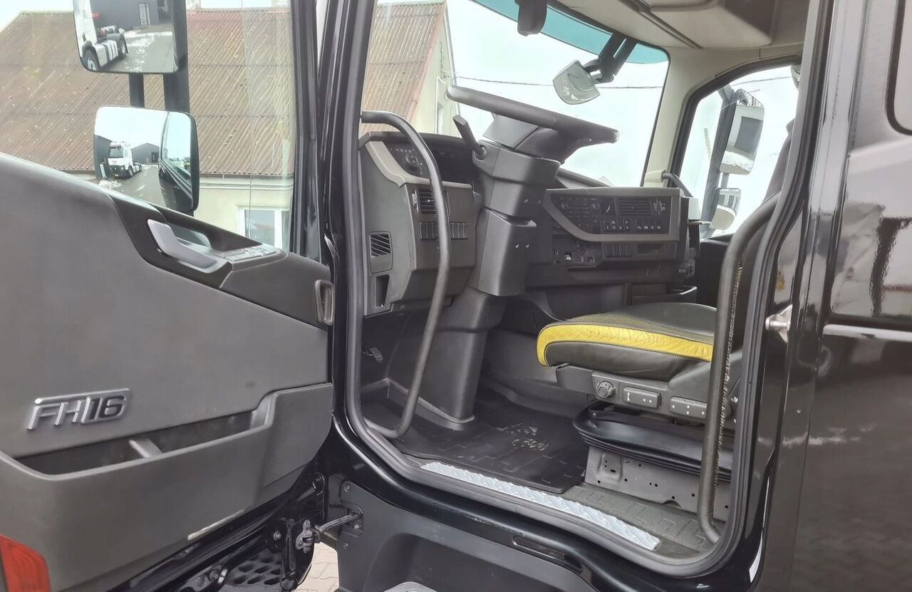 Cab for Truck Volvo KOMPLETNA FH 16 750 EURO 6 GLOBETROTTER 2018 ROK   Volvo VOLVO FH 16 750 EURO 6 GLOBETROTTER 2018 ROK: picture 11