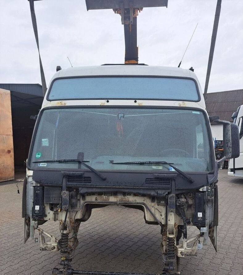 Volvo LIFT XL 12/13R FH 13 - Cab for Truck: picture 1 Volvo LIFT XL 12/13R FH 13 - Cab for Truck: picture 1