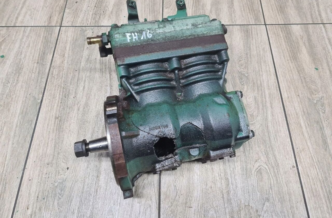 Volvo SPRĘŻARKA KOMPRESOR POWIETRZA FH 4 FH 16 EURO 6 22083113 Volvo VOLVO FH 4 FH 16 EURO 6 22083113 - A/C compressor for Truck: picture 5 Volvo SPRĘŻARKA KOMPRESOR POWIETRZA FH 4 FH 16 EURO 6 22083113 Volvo VOLVO FH 4 FH 16 EURO 6 22083113 - A/C compressor for Truck: picture 5