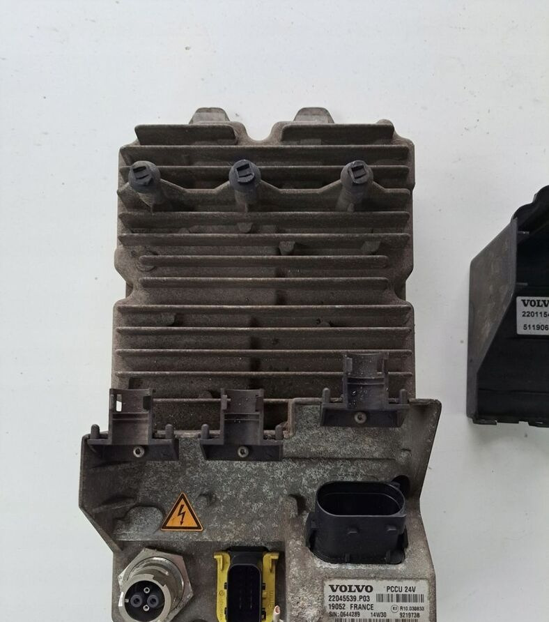 Volvo STEROWNIK KLIMATYZACJI POSTOJOWEJ VOLVO FH 4 FM 4 22045539.P03 - Tachograph for Truck: picture 1 Volvo STEROWNIK KLIMATYZACJI POSTOJOWEJ VOLVO FH 4 FM 4 22045539.P03 - Tachograph for Truck: picture 1