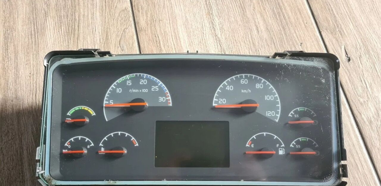 Volvo ZEGARY LICZNIKI AUTOMAT FL FE 21573674   Volvo VOLVO FL FE - Dashboard for Truck: picture 2 Volvo ZEGARY LICZNIKI AUTOMAT FL FE 21573674   Volvo VOLVO FL FE - Dashboard for Truck: picture 2