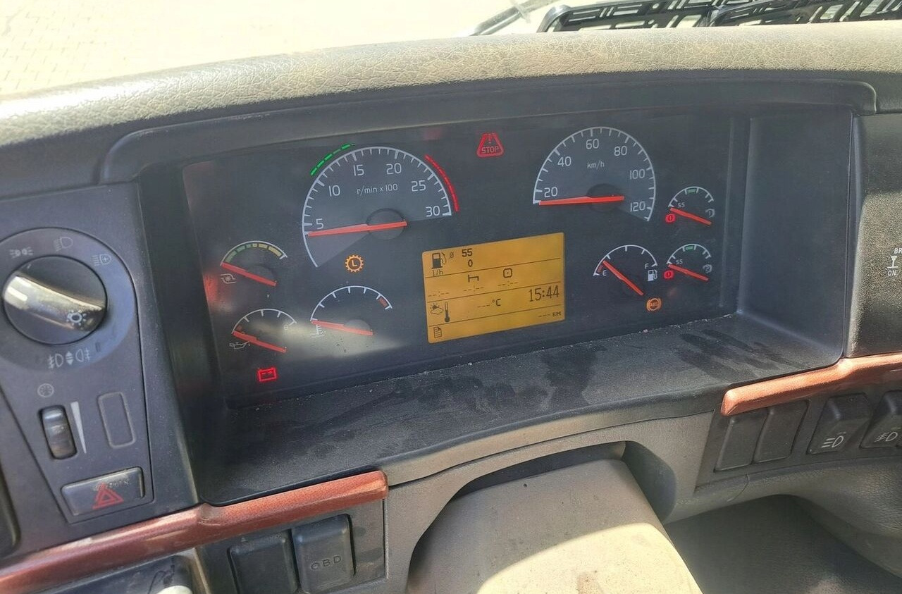 Volvo ZEGARY LICZNIKI FH FM 9 13 FH16 MANUAL 20739270-P01 Volvo FH FM - Dashboard for Truck: picture 2 Volvo ZEGARY LICZNIKI FH FM 9 13 FH16 MANUAL 20739270-P01 Volvo FH FM - Dashboard for Truck: picture 2