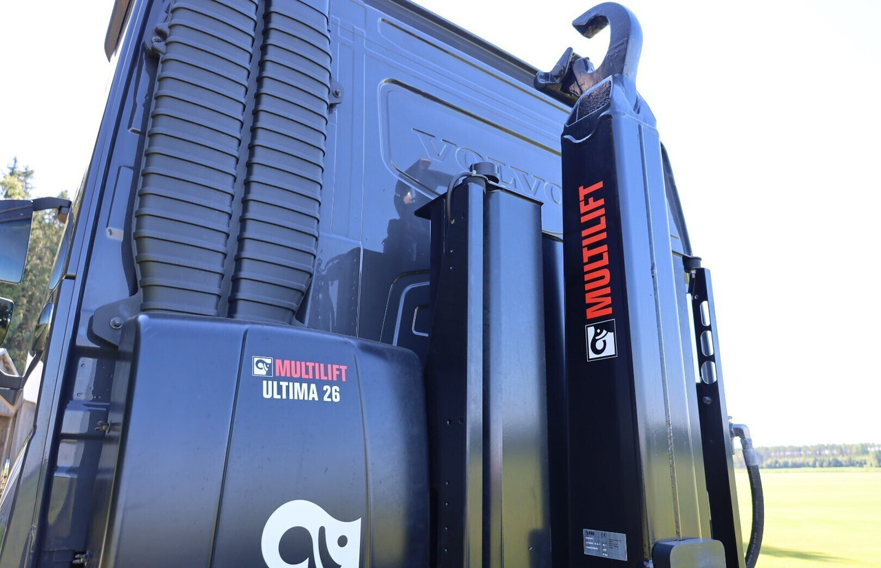 Hook lift truck Volvo FH16 750 10X4: picture 14