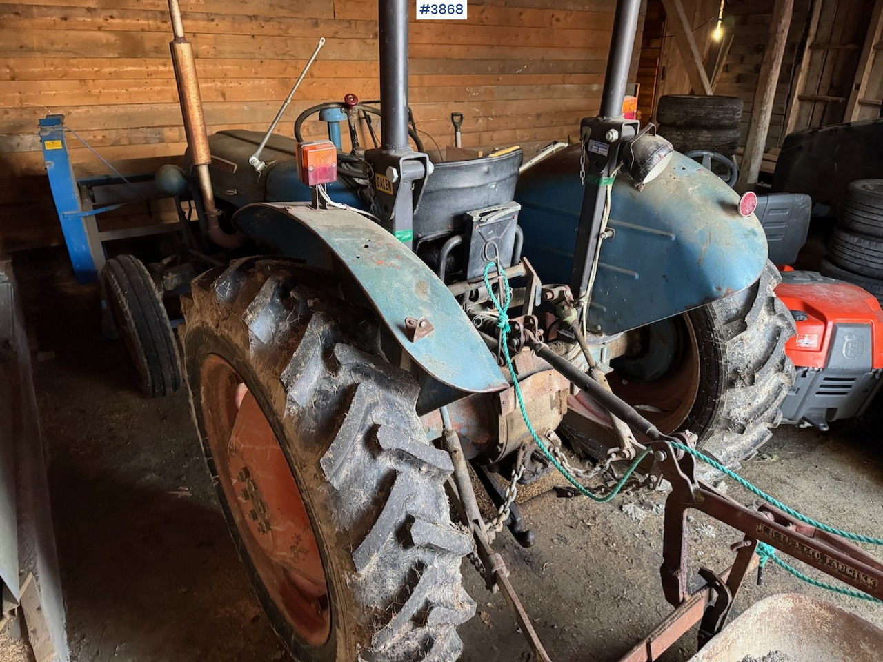 Farm tractor 1963 Ford Dexta: picture 8