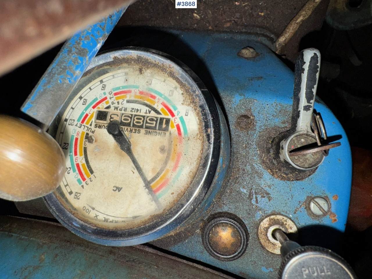 Farm tractor 1963 Ford Dexta: picture 16