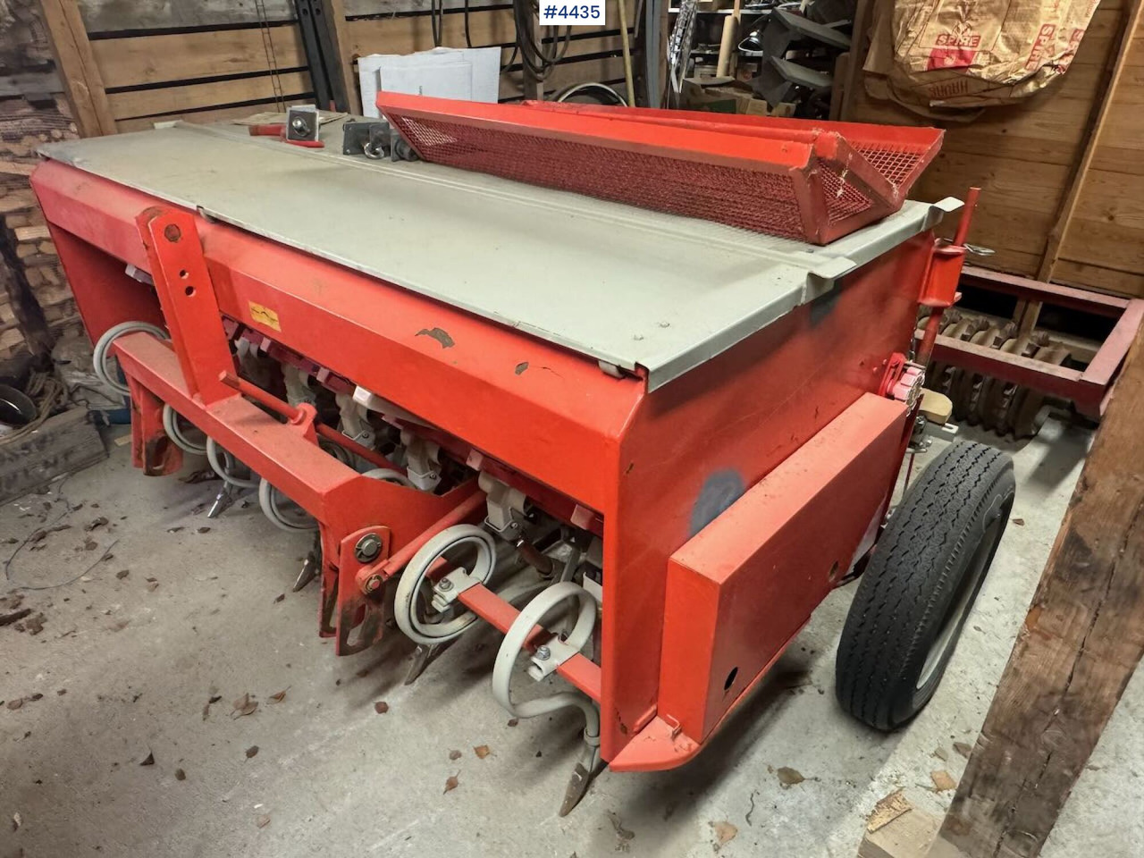 1976 Tume KL200 combi machine - Hay and forage equipment: picture 3 1976 Tume KL200 combi machine - Hay and forage equipment: picture 3