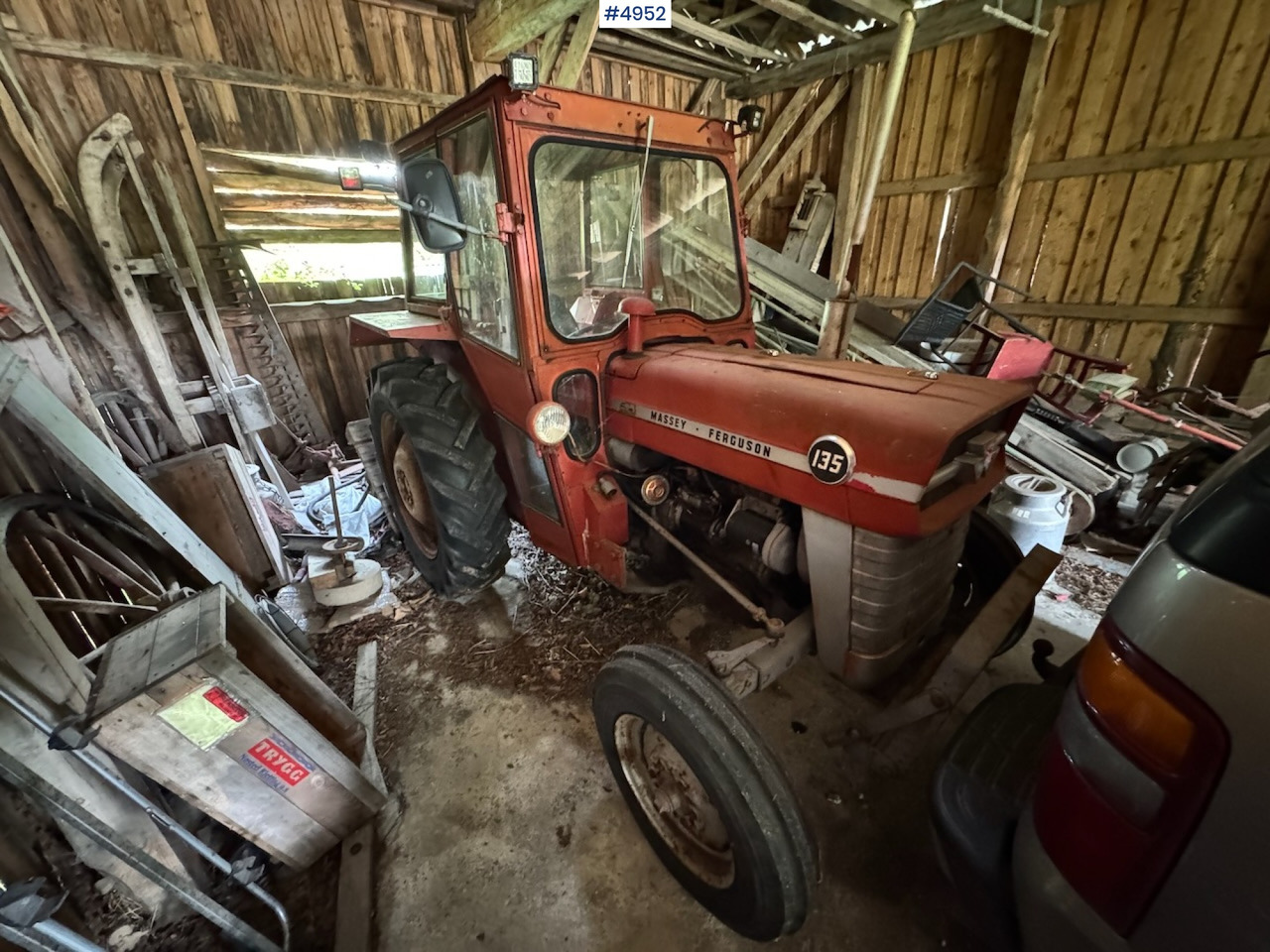 1977 Massey Ferguson 135 - Farm tractor: picture 5 1977 Massey Ferguson 135 - Farm tractor: picture 5