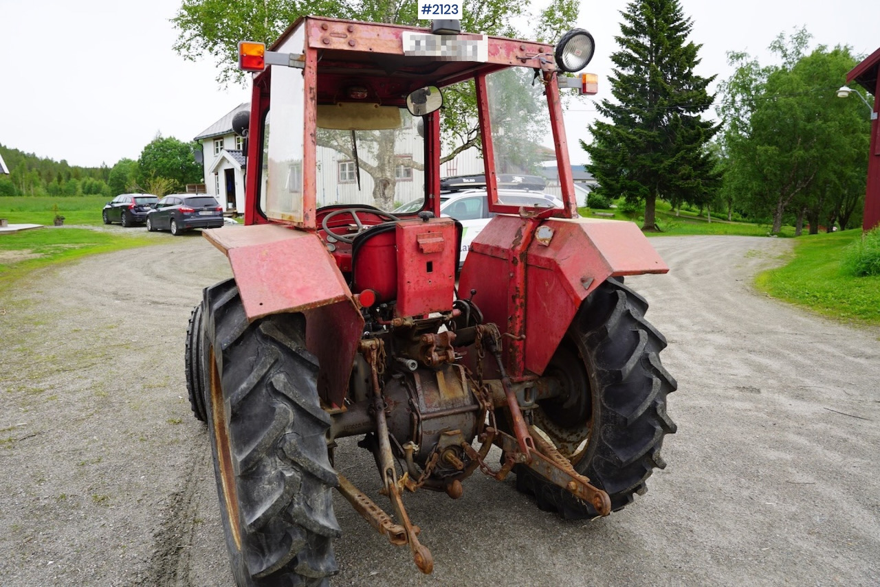 1977 Massey Ferguson 135 - Farm tractor: picture 5 1977 Massey Ferguson 135 - Farm tractor: picture 5