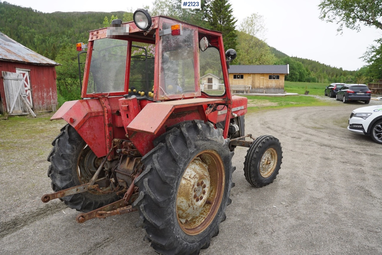 Farm tractor 1977 Massey Ferguson 135: picture 7