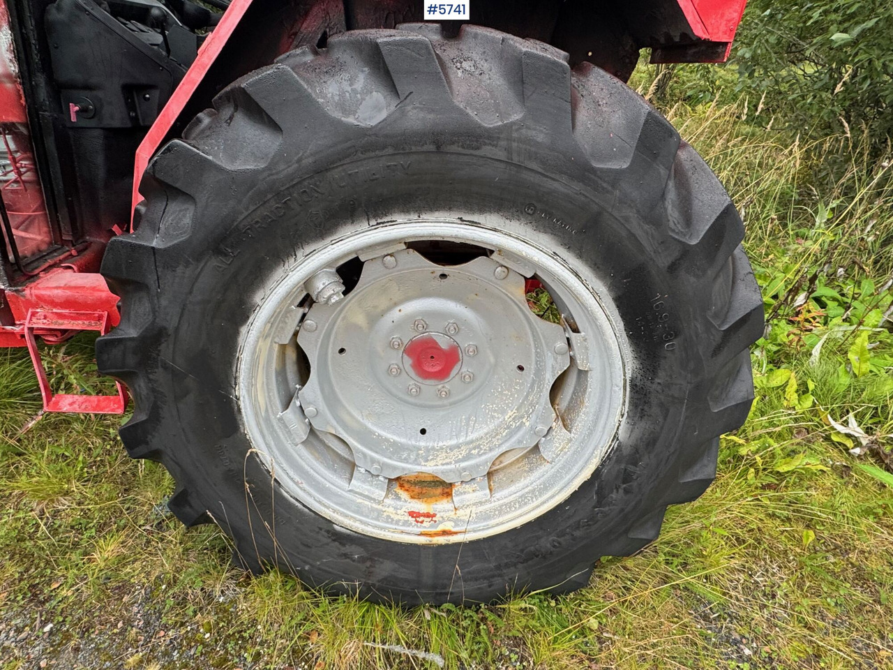 Farm tractor 1978 International Hydro 84: picture 17