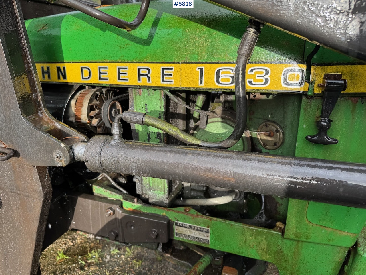 1978 John Deere 1630 w/ front loader. - Farm tractor: picture 4 1978 John Deere 1630 w/ front loader. - Farm tractor: picture 4