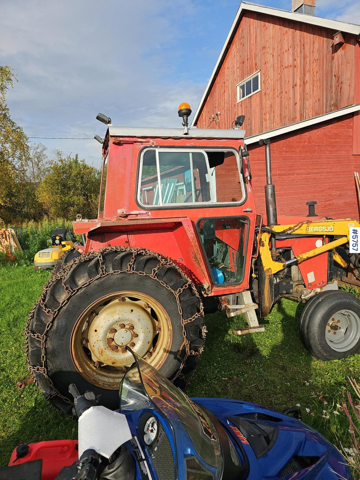 1982 Massey Ferguson 575 W/Front Loader. - Farm tractor: picture 5 1982 Massey Ferguson 575 W/Front Loader. - Farm tractor: picture 5