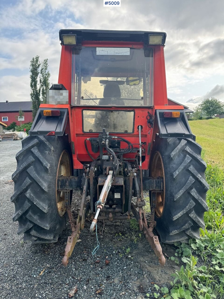1984 Volvo BM Valmet 605 Turbo 4x2 - Farm tractor: picture 5 1984 Volvo BM Valmet 605 Turbo 4x2 - Farm tractor: picture 5
