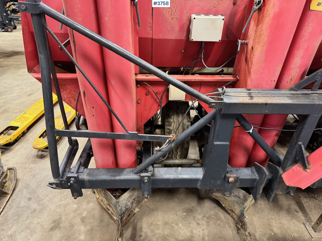 Potato planter 1985 Hylleberg 442 potato planter: picture 6