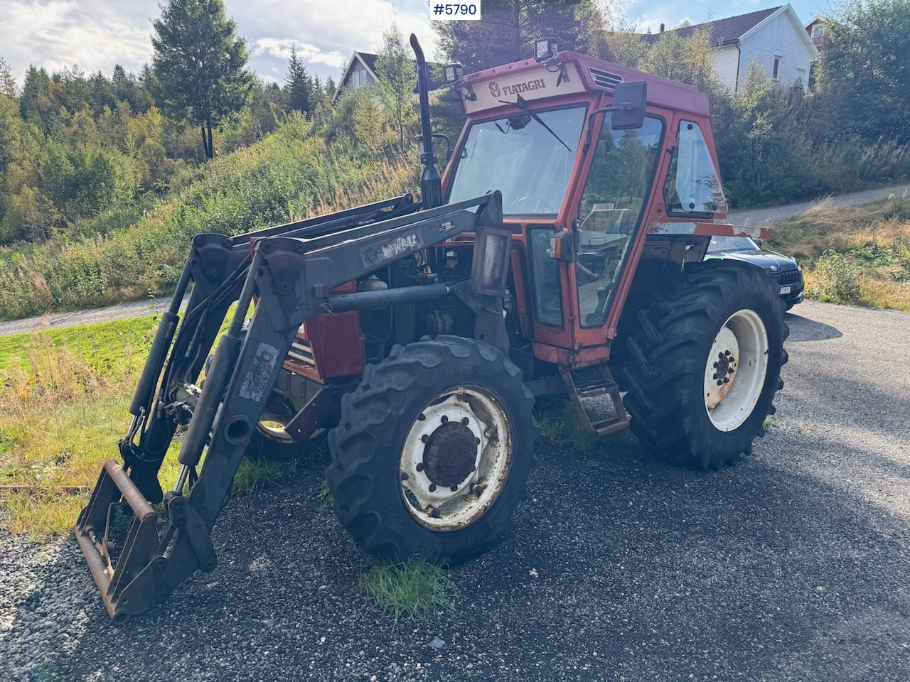 1986 Fiat 70-90 DT w/ front loader. - Farm tractor: picture 2 1986 Fiat 70-90 DT w/ front loader. - Farm tractor: picture 2