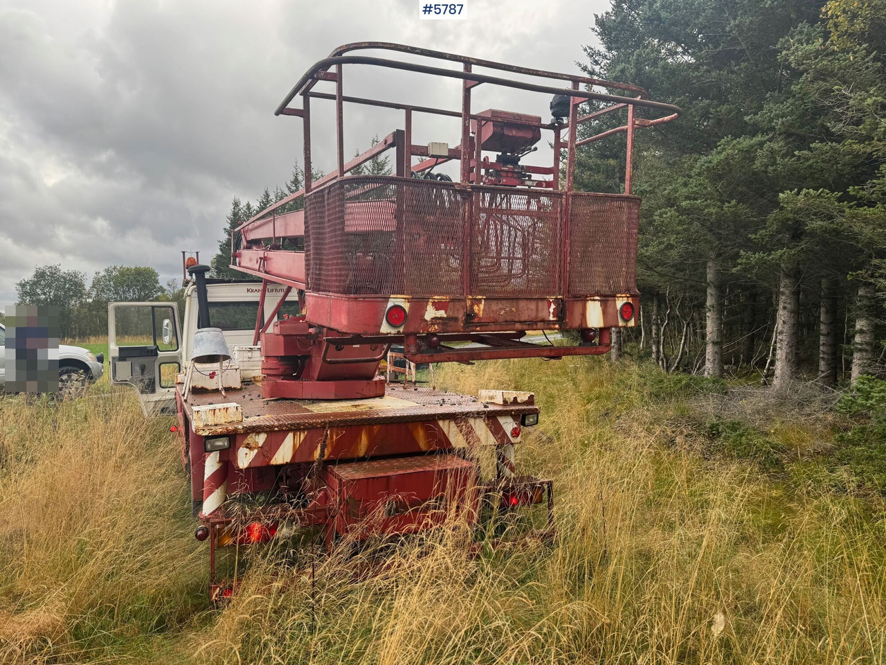 Lease a  1986 Volvo FL614 with Lift. SEE VIDEO! 1986 Volvo FL614 with Lift. SEE VIDEO!: picture 7