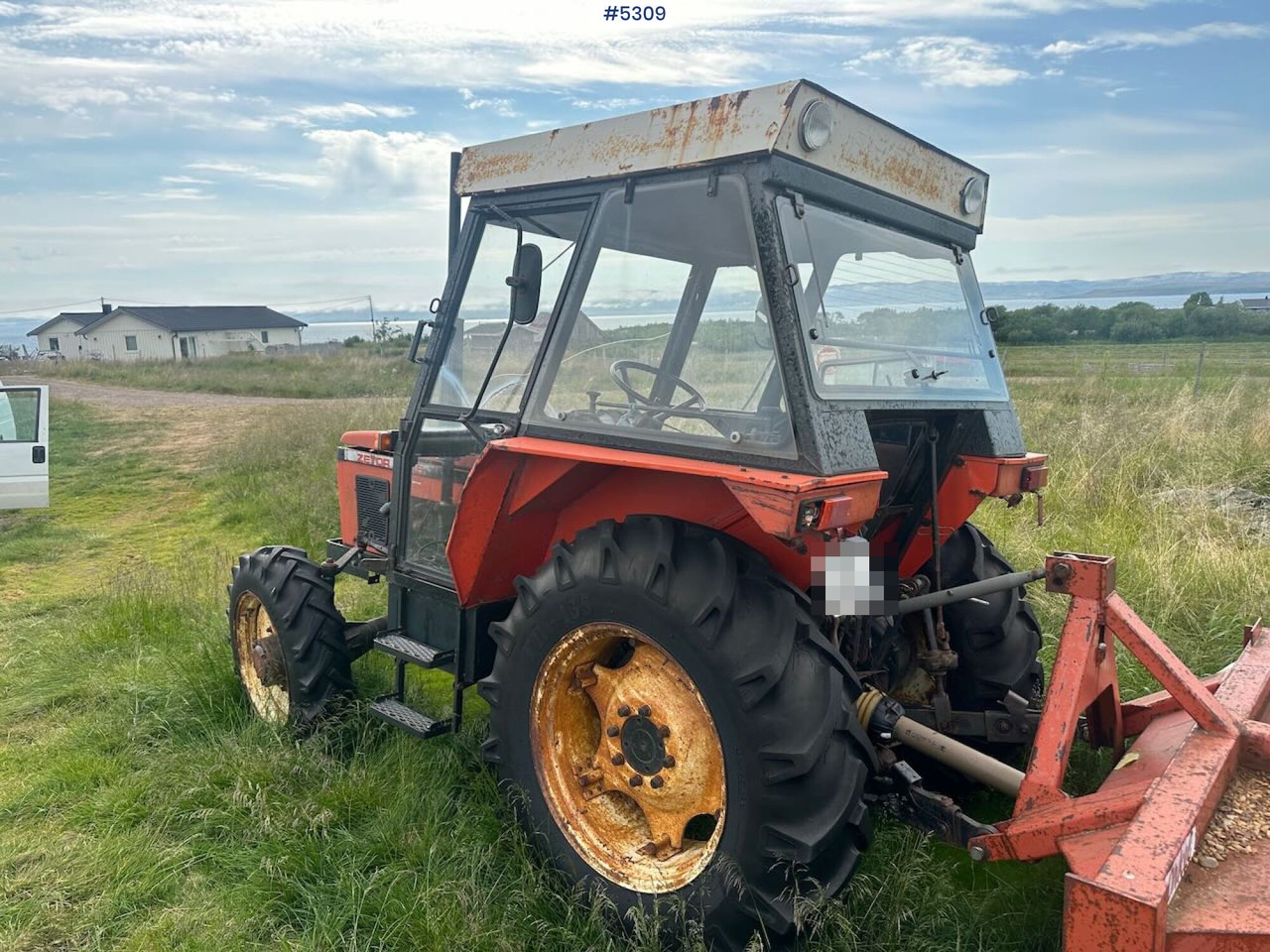 1989 Zetor 5245 tractor w/ snow blower. - Farm tractor: picture 4 1989 Zetor 5245 tractor w/ snow blower. - Farm tractor: picture 4