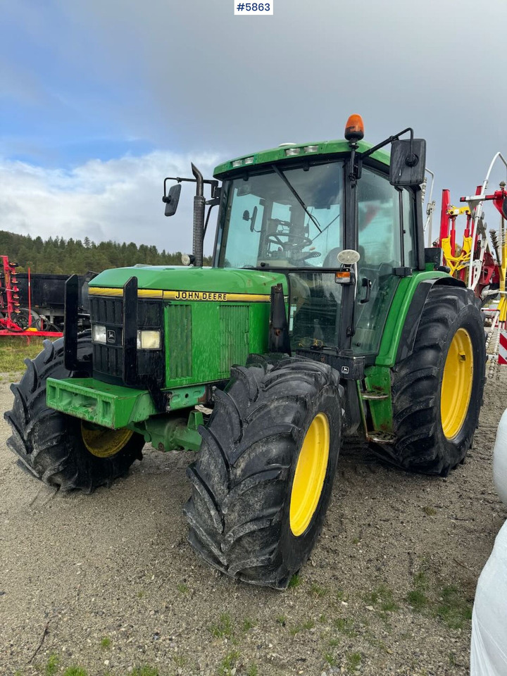 1996 John Deere 6400 4x4 w/ front loader. - Farm tractor: picture 5 1996 John Deere 6400 4x4 w/ front loader. - Farm tractor: picture 5