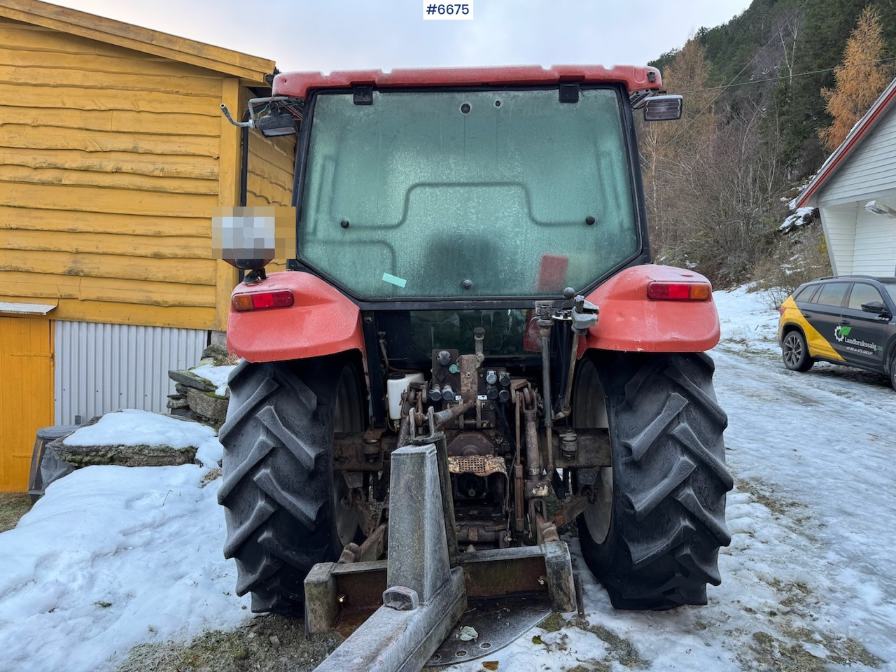 Farm tractor 1997 New Holland L 85 w/ front loader.: picture 10 Farm tractor 1997 New Holland L 85 w/ front loader.: picture 10