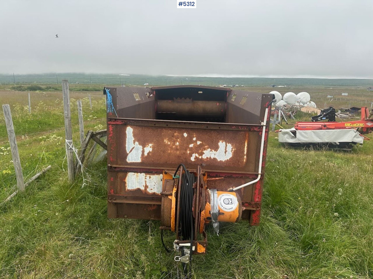 1998 TKS R-150 Silage spreader - Hay and forage equipment: picture 4 1998 TKS R-150 Silage spreader - Hay and forage equipment: picture 4