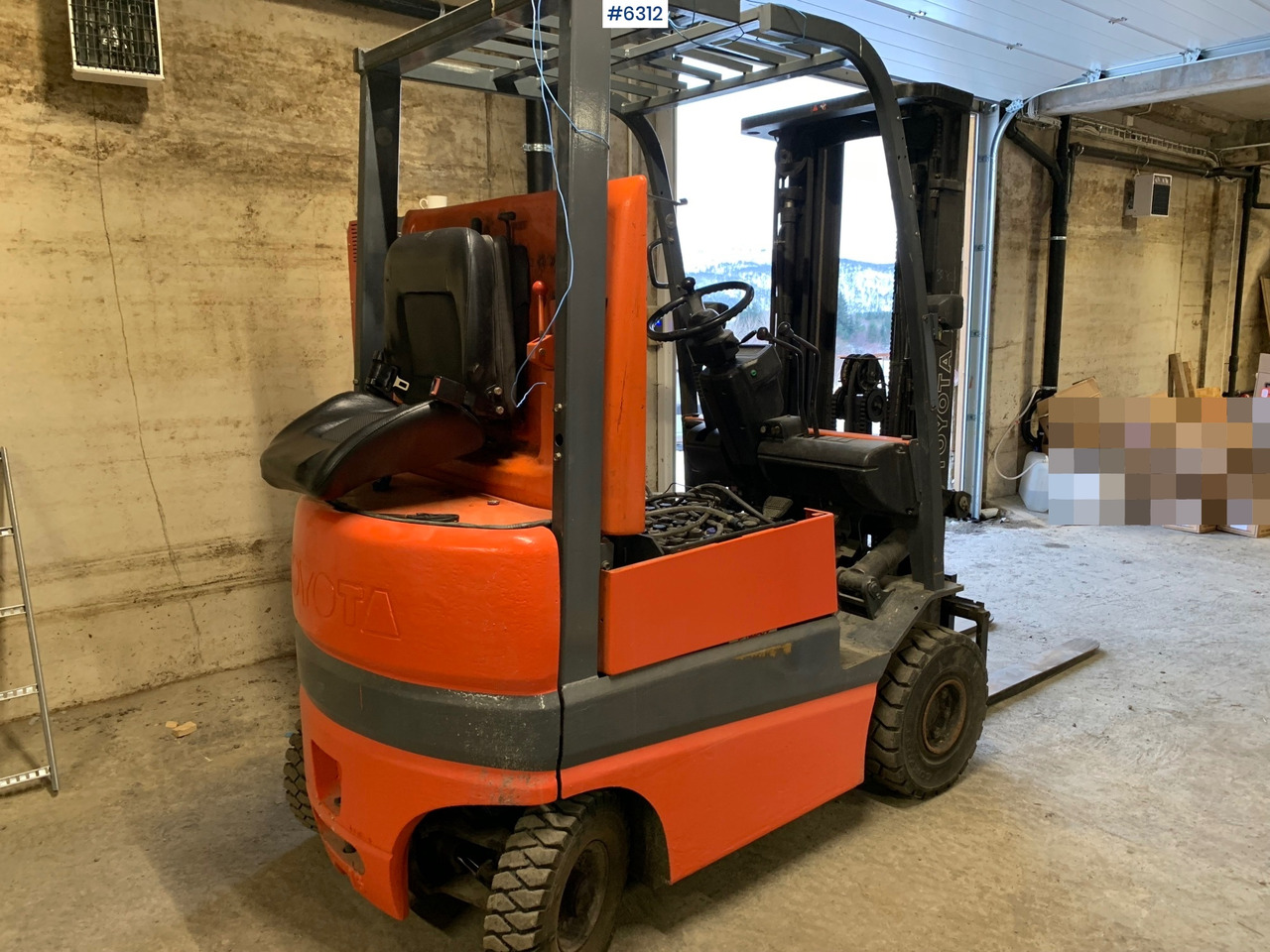 1999 Toyota FBMF 16 Electric Forklift. - Forklift: picture 1 1999 Toyota FBMF 16 Electric Forklift. - Forklift: picture 1
