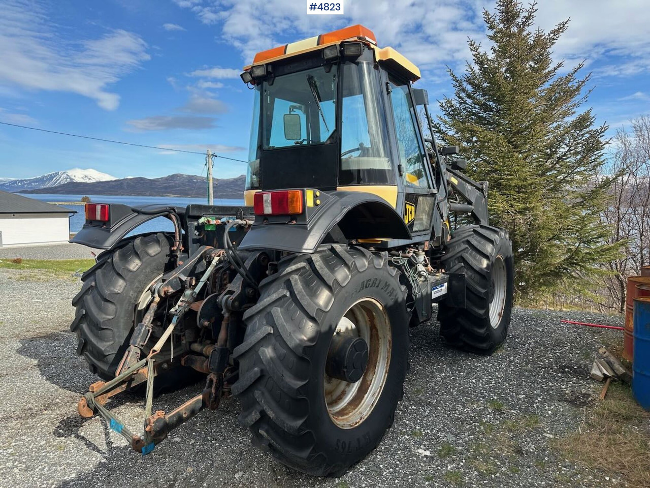 2000 JCB Fastrac 4x4 tractor w/ loader, 2 new tires, gravel bucket or snow bucket. WATCH VIDEO. - Farm tractor: picture 5 2000 JCB Fastrac 4x4 tractor w/ loader, 2 new tires, gravel bucket or snow bucket. WATCH VIDEO. - Farm tractor: picture 5