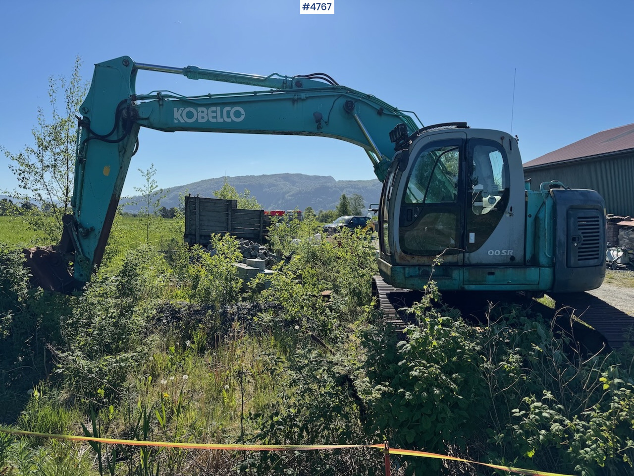 2000 Kobelco SK 200 SR - Excavator: picture 1 2000 Kobelco SK 200 SR - Excavator: picture 1