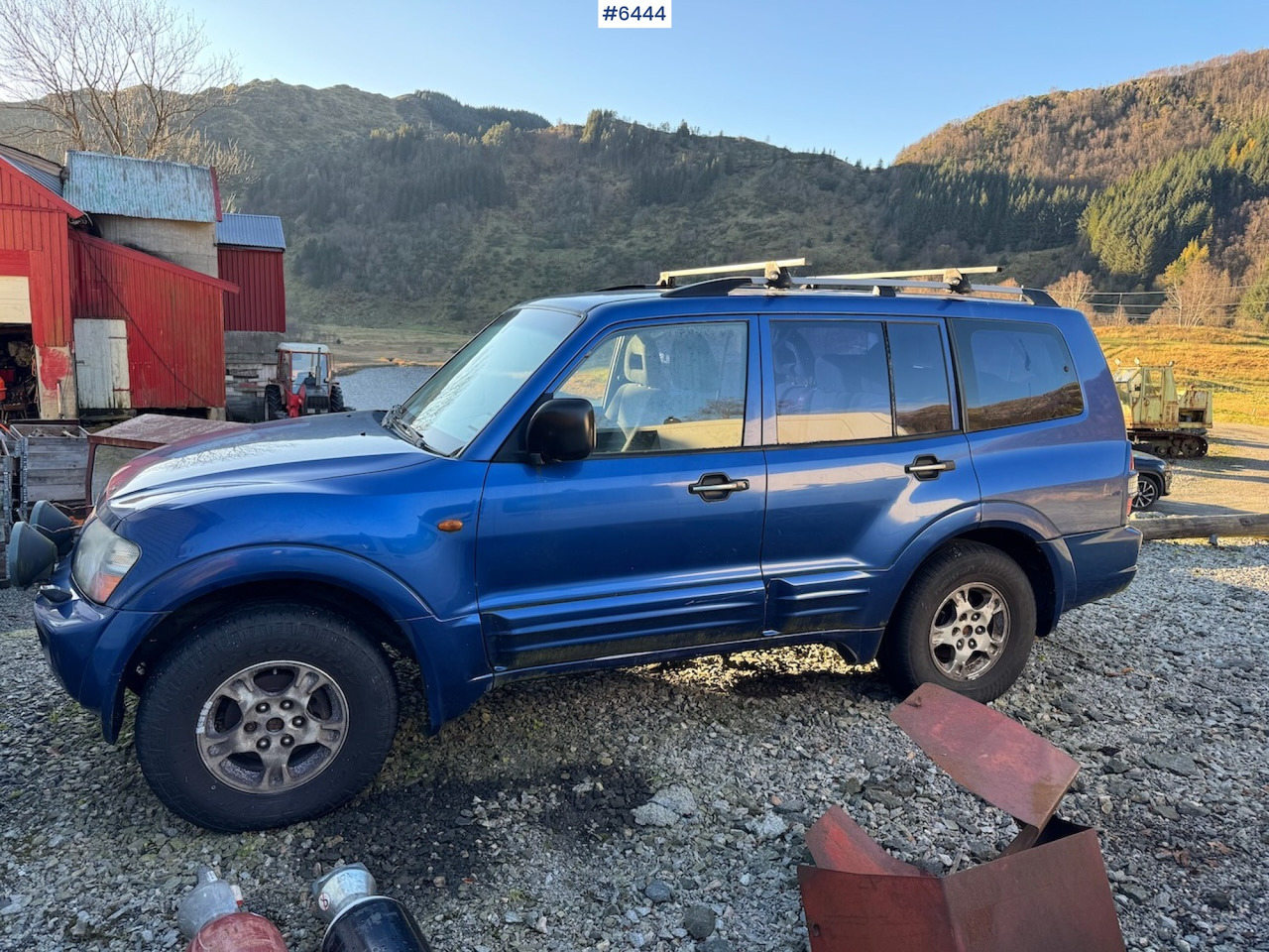 2000 Mitsubishi Pajero GLX with 7 seats - Car: picture 2 2000 Mitsubishi Pajero GLX with 7 seats - Car: picture 2