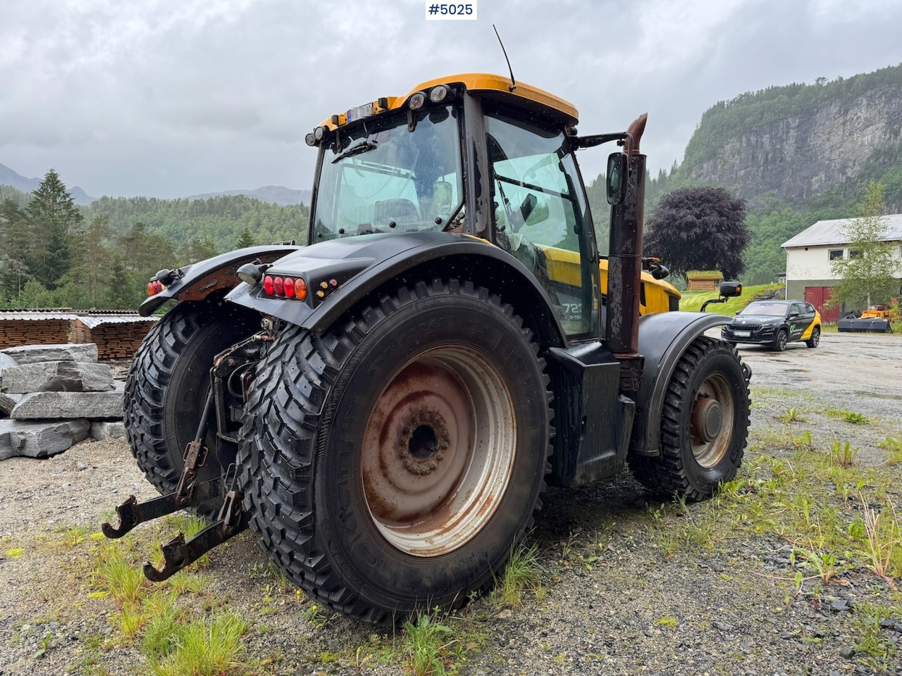 Farm tractor 2008 JCB Fastrac 7230 P-Tronic w/Front hydraulics and PTO.: picture 6