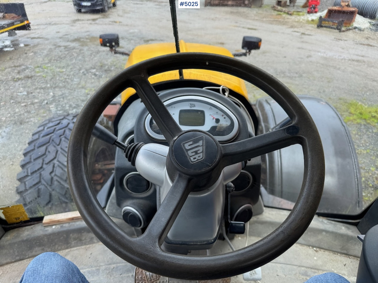 Farm tractor 2008 JCB Fastrac 7230 P-Tronic w/Front hydraulics and PTO.: picture 15