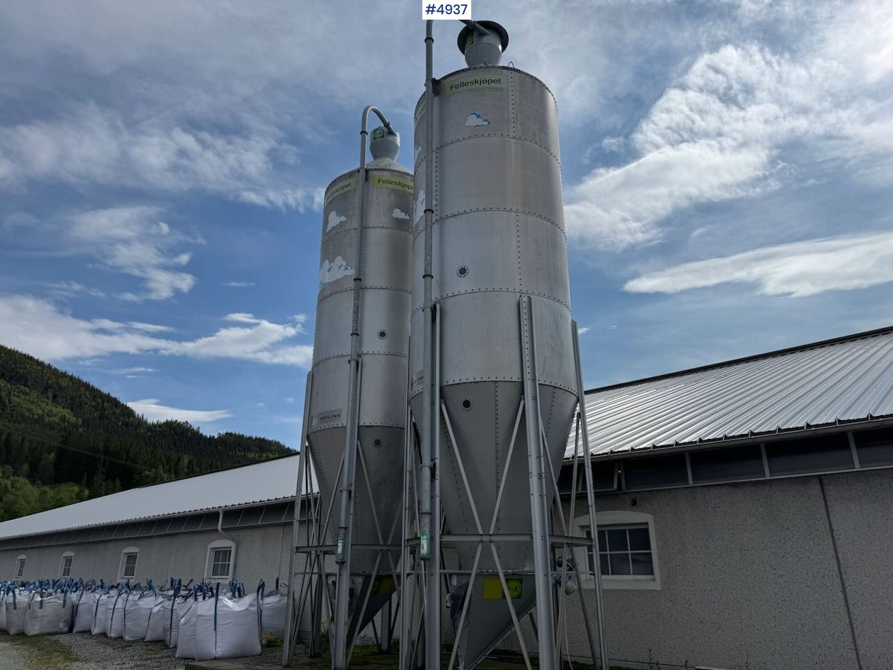 2008 Mafa 27.6 cubic meter feed silos x2 - Livestock equipment: picture 3 2008 Mafa 27.6 cubic meter feed silos x2 - Livestock equipment: picture 3