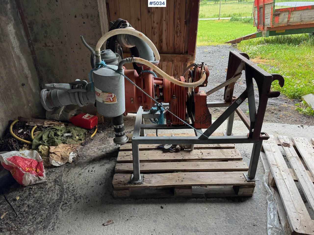 2010 Doda Fertilizer Pump - Fertilizing equipment: picture 1 2010 Doda Fertilizer Pump - Fertilizing equipment: picture 1