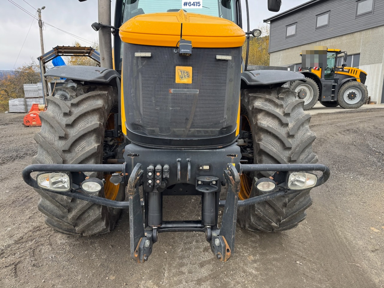2012 JCB 8310 Fastrac w/ front hydraulics. - Farm tractor: picture 4 2012 JCB 8310 Fastrac w/ front hydraulics. - Farm tractor: picture 4